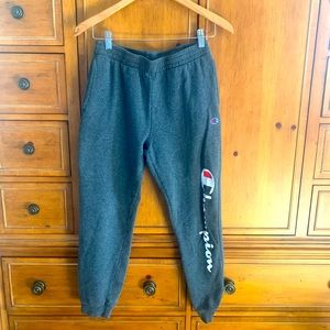 Champion grey sweatpants with logo, large